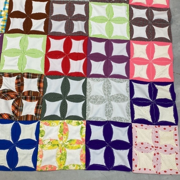 Vintage Patchwork Quilt 4 square Hande Made  Approximately 77"x 67" - Picture 4 of 13